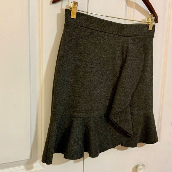 Three Dots Grey Faux Wrap Ponte Flounce Skirt Small - Picture 4 of 9